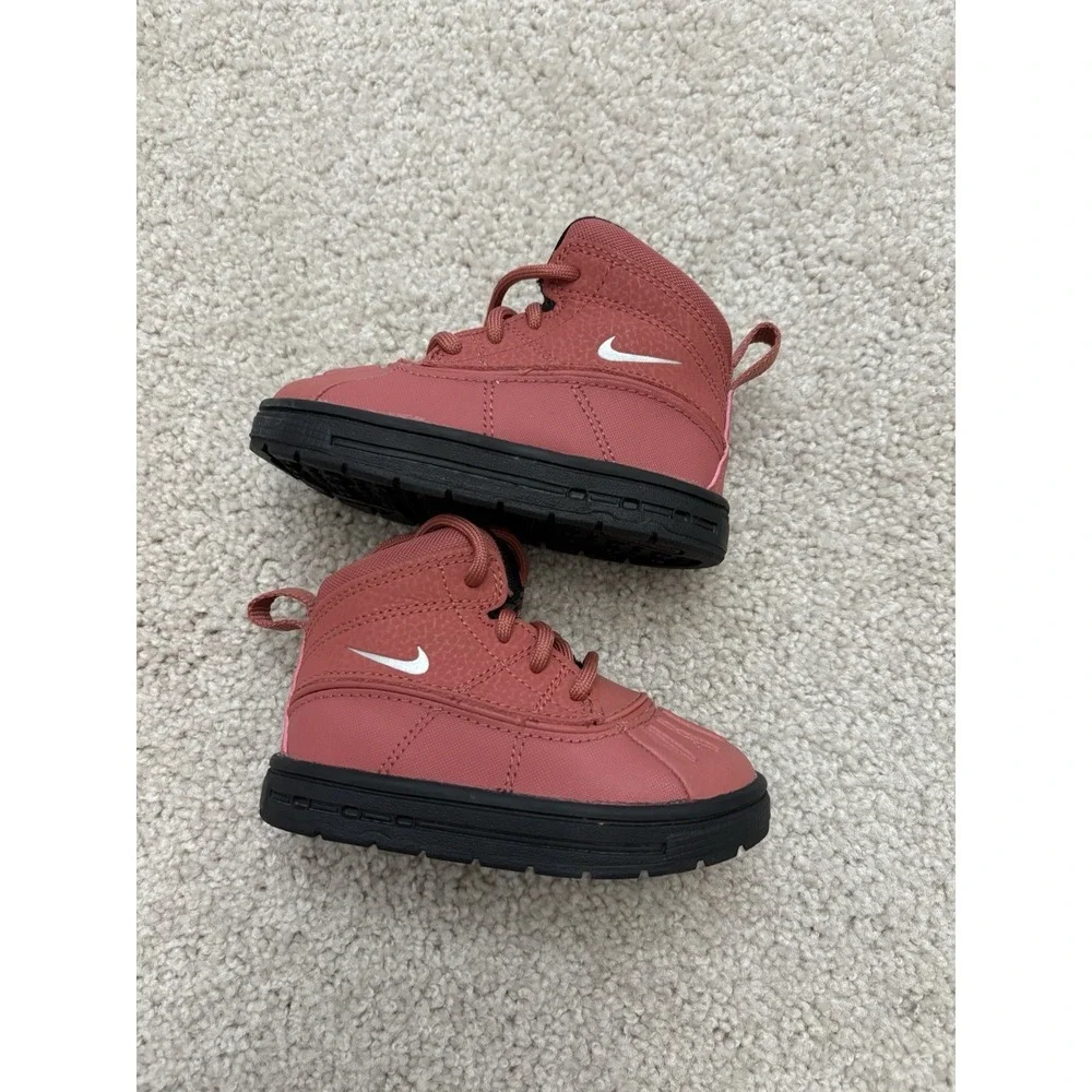 Nike WOODSIDE 2 HIGH TD 'LIGHT REDWOOD' Red Size 6C